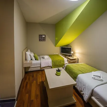 Bell Hotel 3*
